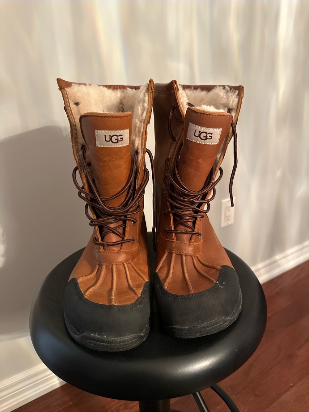 UGG Kids Chestnut Brown & Black Shearling-Lined Lace-Up Boots